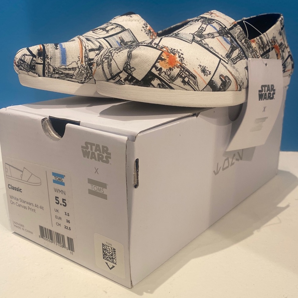 Star Wars X TOMS Classic White AT-AT 5.5 NWT